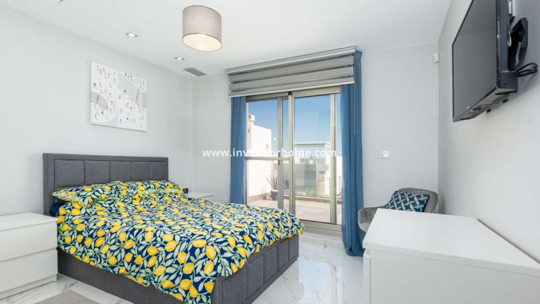 Verkoop - Villa - Orihuela Costa - Costa Blanca