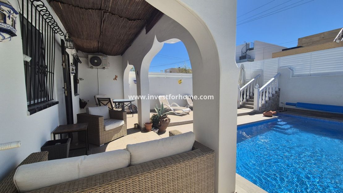 Verkoop - Villa - Orihuela Costa - Costa Blanca