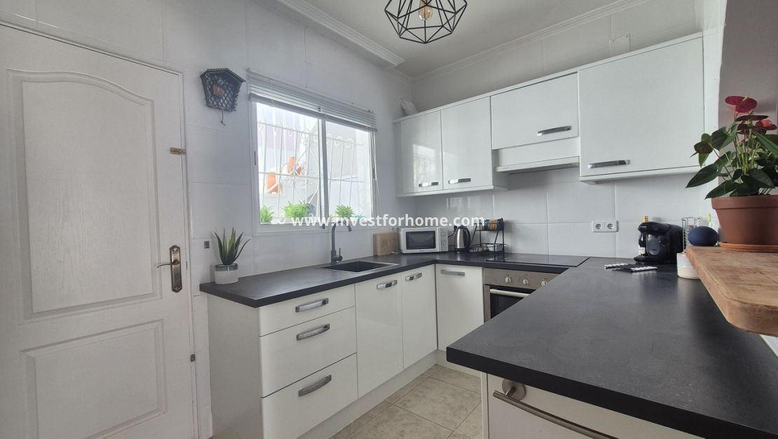 Verkoop - Villa - Orihuela Costa - Costa Blanca