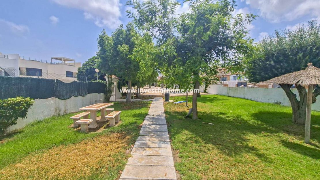 Verkoop - Villa - Orihuela Costa - Costa Blanca