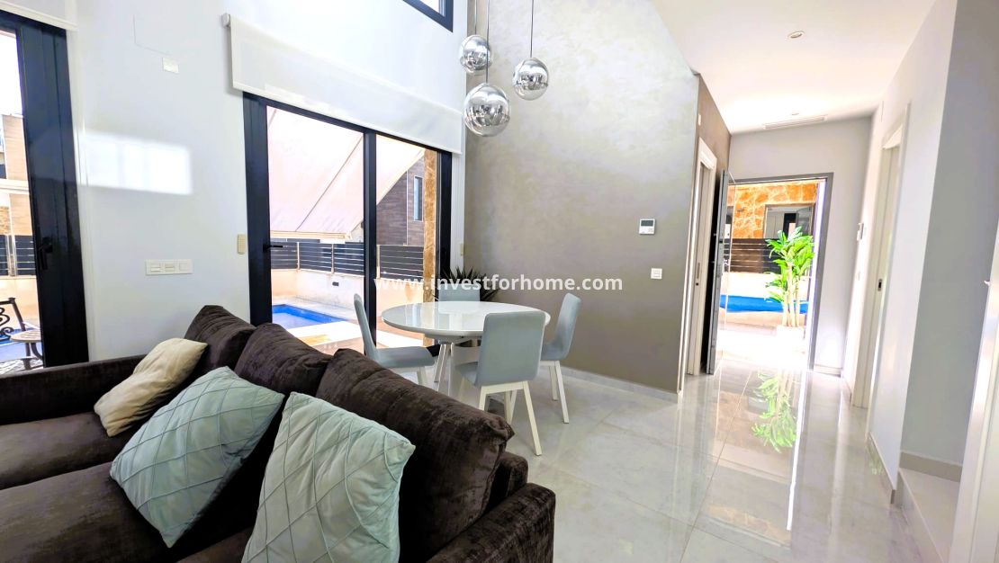 Verkoop - Villa - Orihuela Costa - Costa Blanca