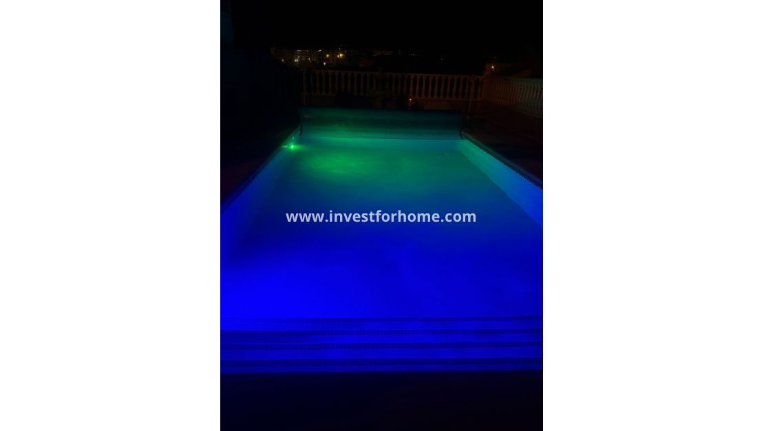 Verkoop - Villa - Orihuela Costa - Costa Blanca