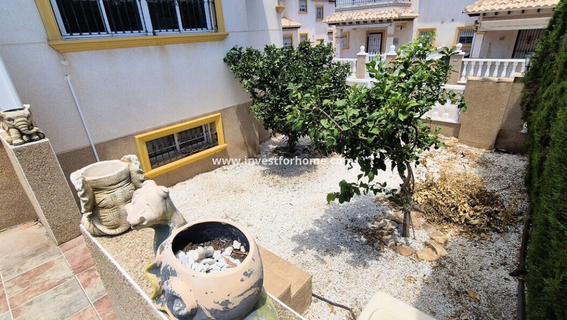 Verkoop - Villa - Orihuela Costa - Costa Blanca