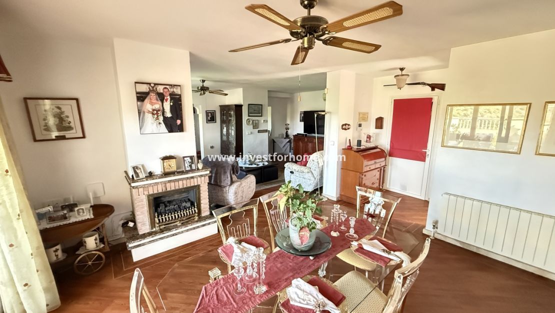 Verkoop - Villa - Orihuela Costa - Costa Blanca