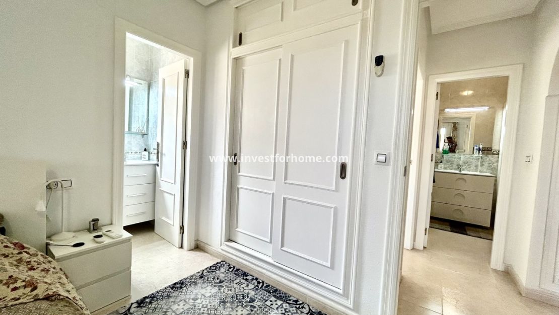 Verkoop - Villa - Orihuela Costa - Costa Blanca