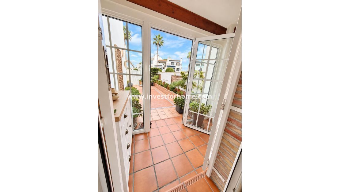 Verkoop - Villa - Orihuela Costa - Costa Blanca