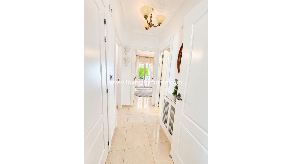 Verkoop - Villa - Orihuela Costa - Costa Blanca