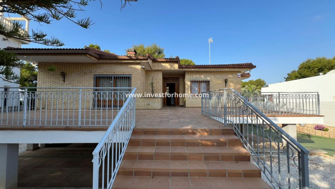Verkoop - Villa - Orihuela Costa - Dehesa De Campoamor