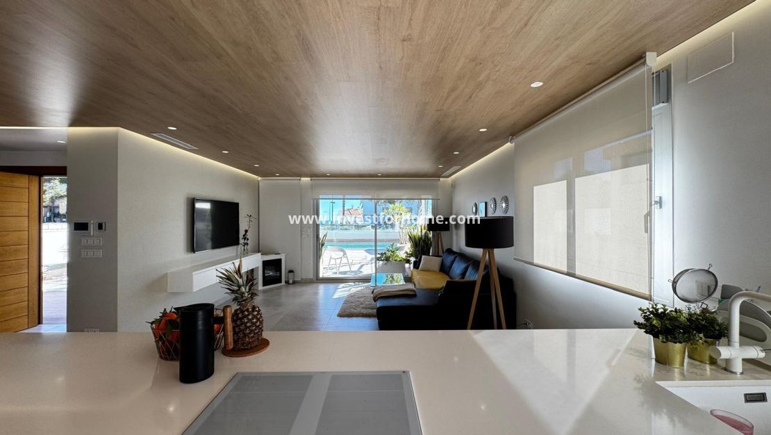 Verkoop - Villa - Orihuela Costa - Dehesa De Campoamor