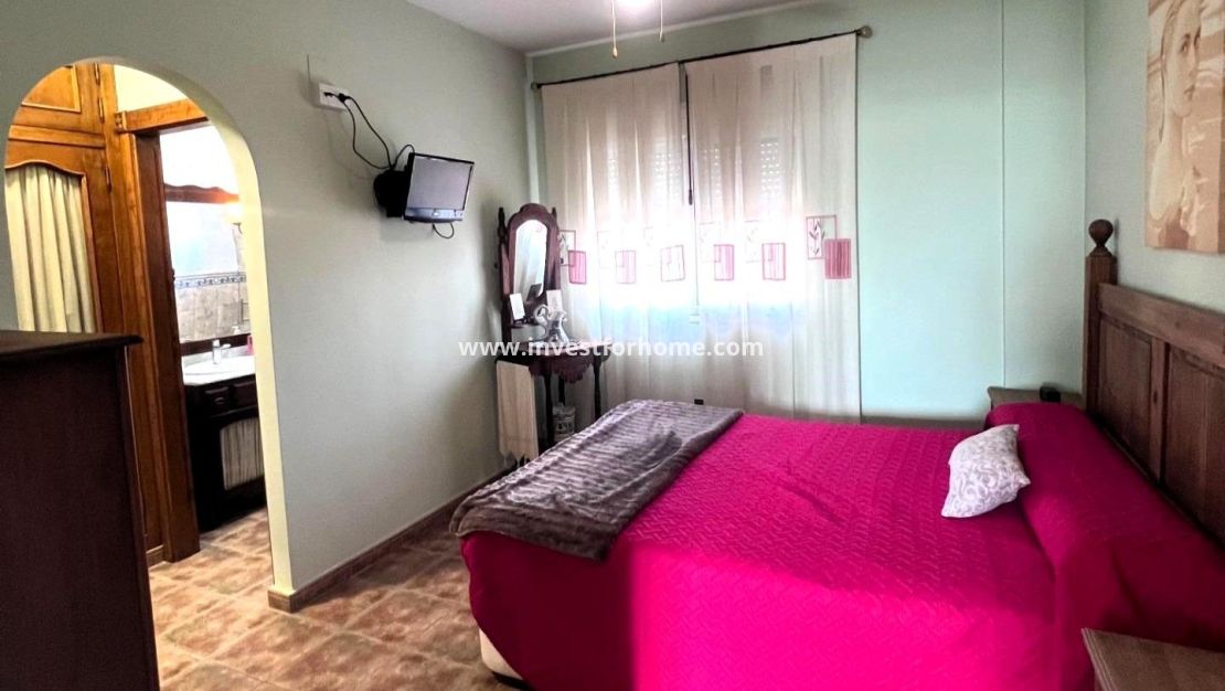 Verkoop - Villa - Orihuela Costa - Desamparados-hurchillo-torremendo