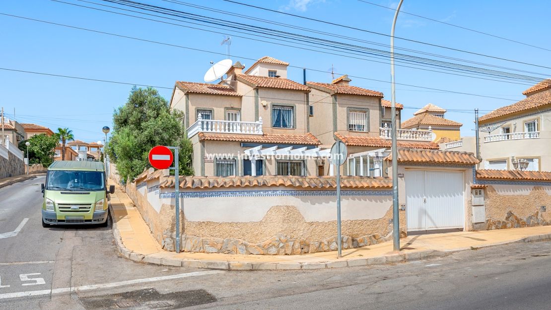 Verkoop - Villa - Orihuela Costa - El Galan