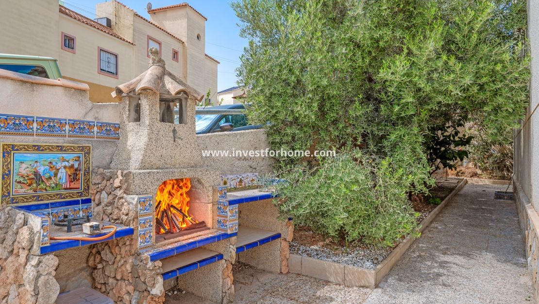 Verkoop - Villa - Orihuela Costa - El Galan