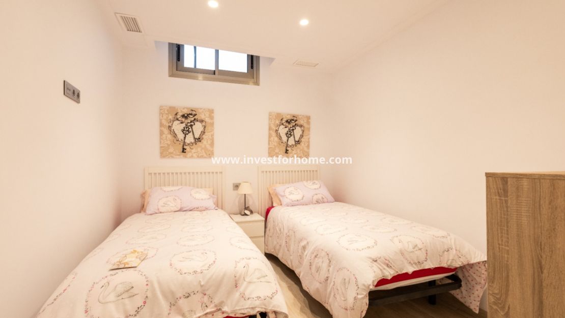 Verkoop - Villa - Orihuela Costa - Inland