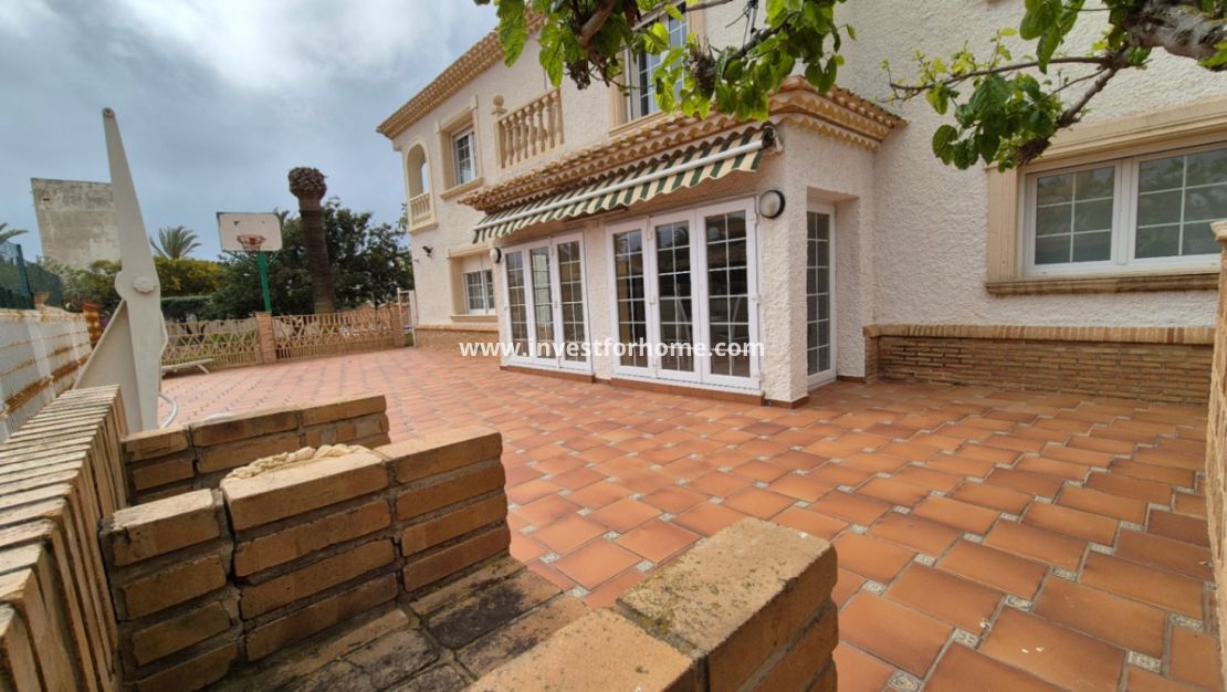 Verkoop - Villa - Orihuela Costa - Inland