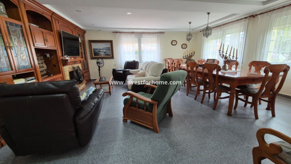 Verkoop - Villa - Orihuela Costa - Inland