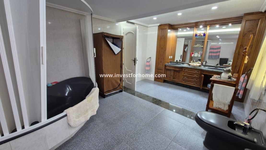 Verkoop - Villa - Orihuela Costa - Inland