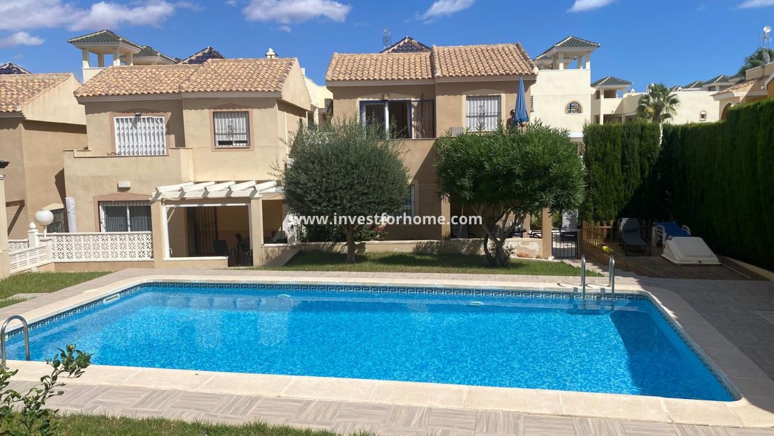 Verkoop - Villa - Orihuela Costa - Inland