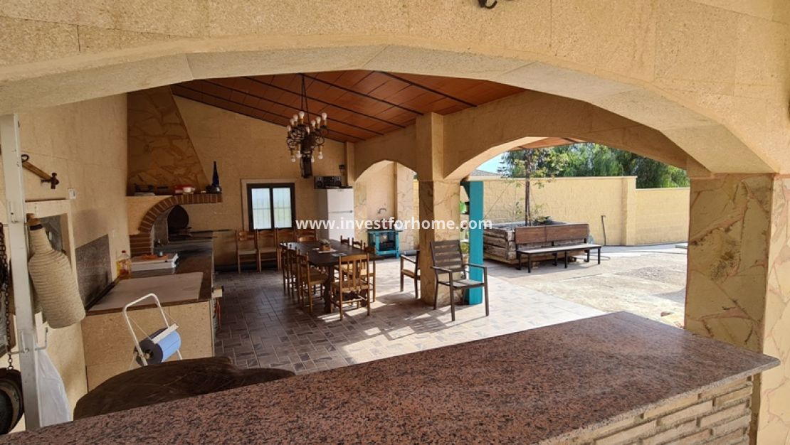 Verkoop - Villa - Orihuela Costa - Inland