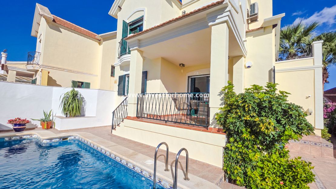 Verkoop - Villa - Orihuela Costa - Inland