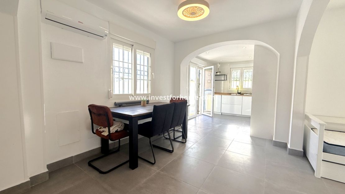 Verkoop - Villa - Orihuela Costa - Inland