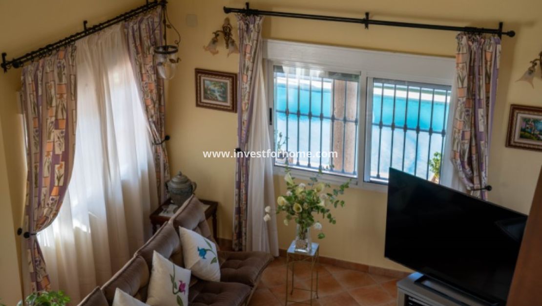 Verkoop - Villa - Orihuela Costa - Inland