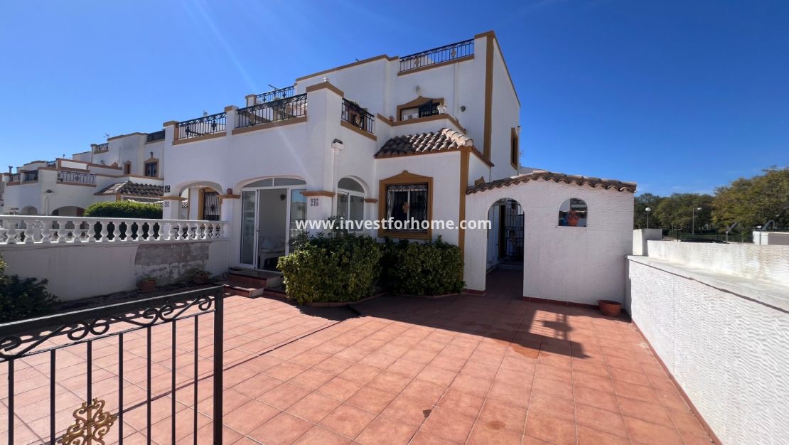 Verkoop - Villa - Orihuela Costa - Inland