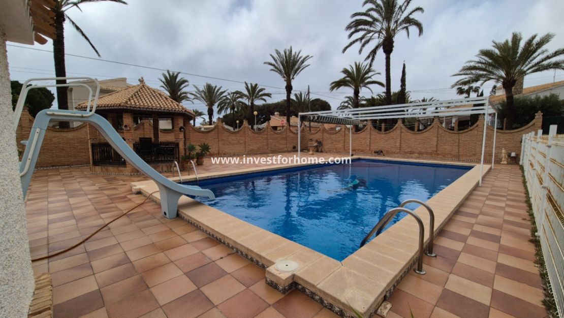 Verkoop - Villa - Orihuela Costa - Inland