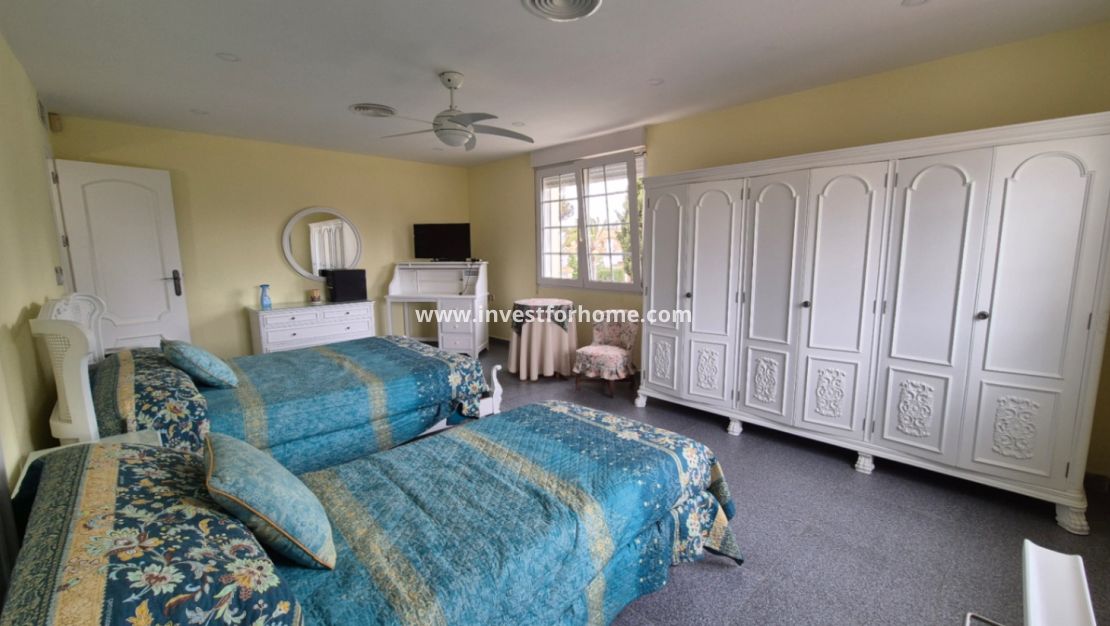 Verkoop - Villa - Orihuela Costa - Inland