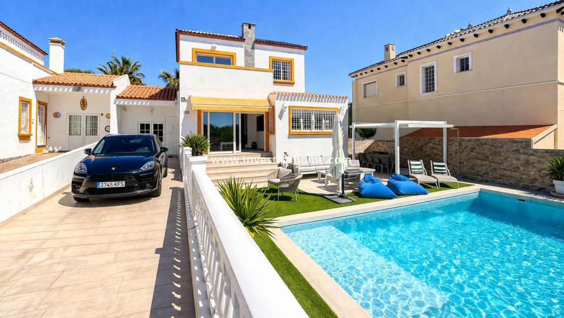 Verkoop - Villa - Orihuela Costa - Inland