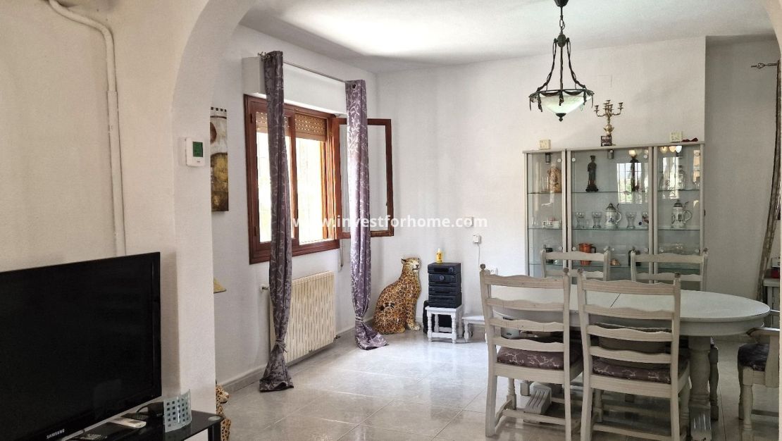 Verkoop - Villa - Orihuela Costa - Inland