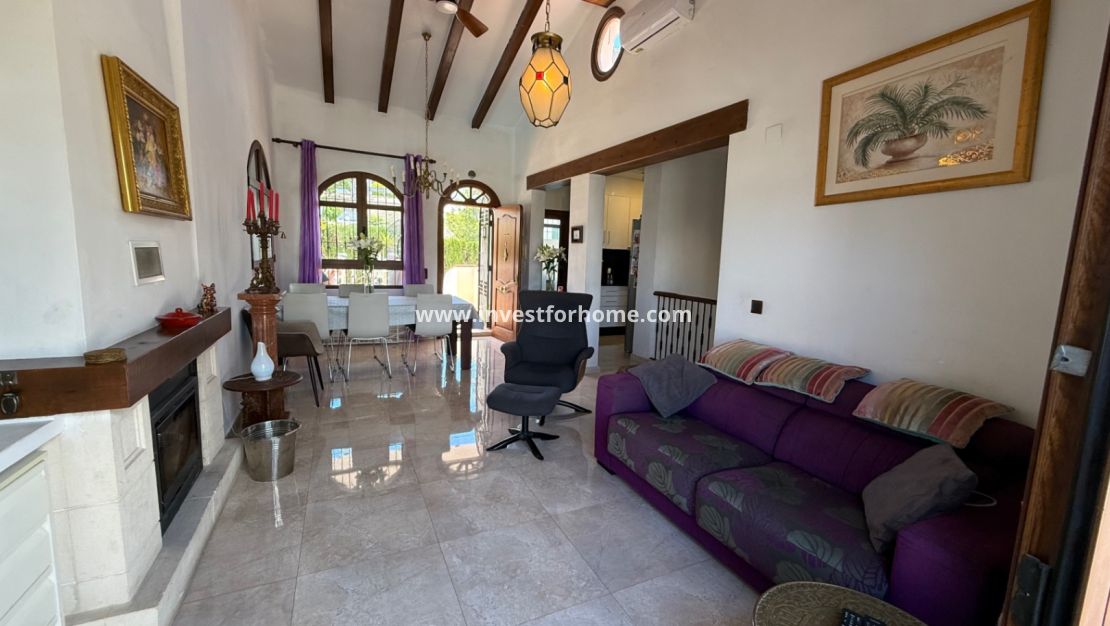 Verkoop - Villa - Orihuela Costa - Inland