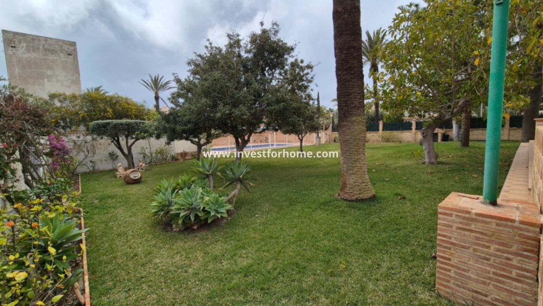 Verkoop - Villa - Orihuela Costa - Inland