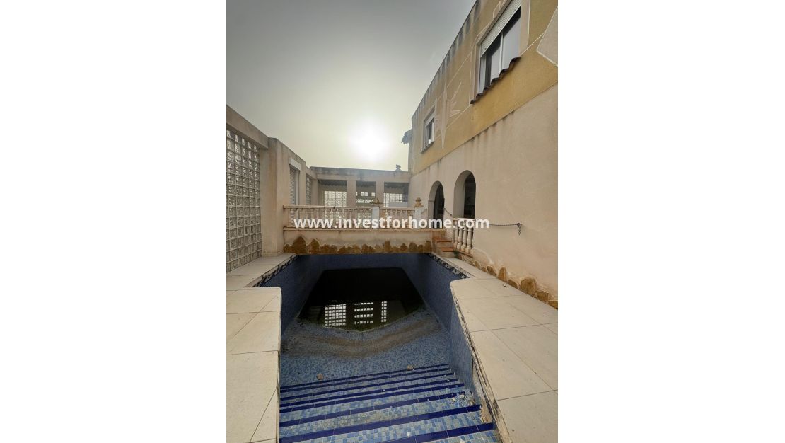 Verkoop - Villa - Orihuela Costa - La Campaneta