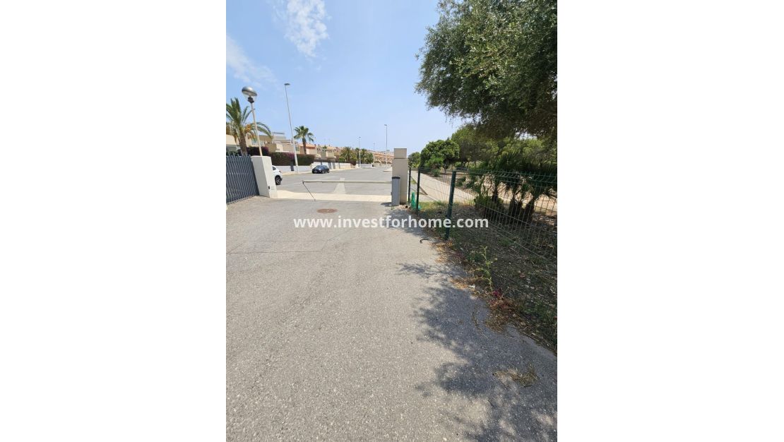 Verkoop - Villa - Orihuela Costa - La Regia