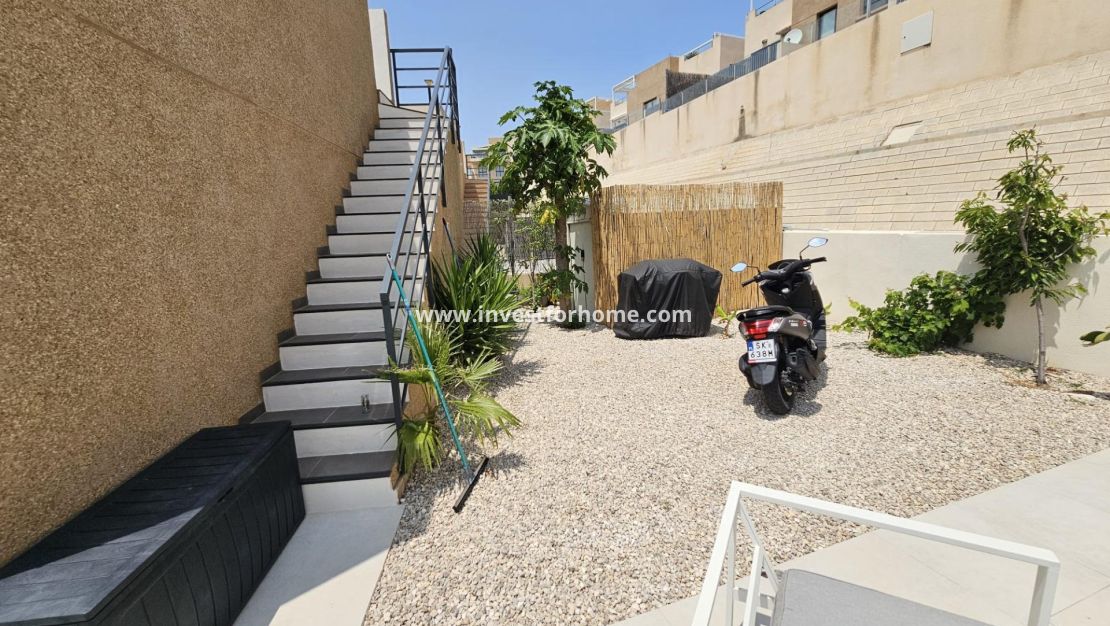 Verkoop - Villa - Orihuela Costa - La Regia