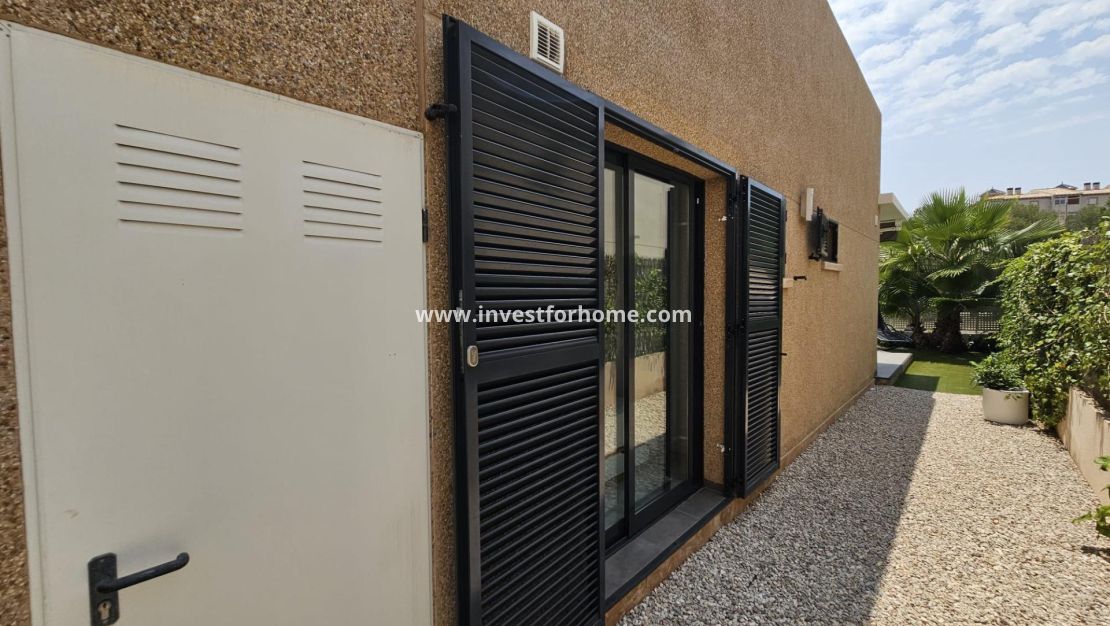 Verkoop - Villa - Orihuela Costa - La Regia