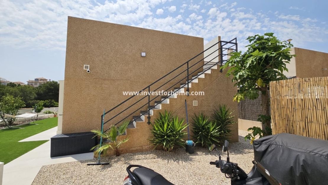 Verkoop - Villa - Orihuela Costa - La Regia