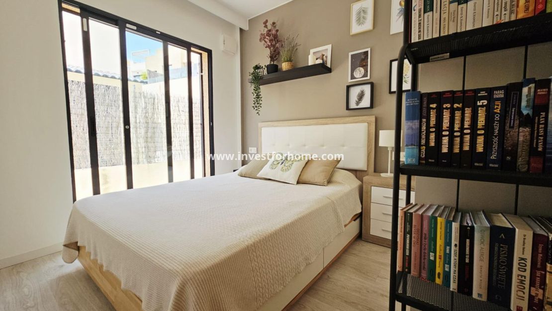 Verkoop - Villa - Orihuela Costa - La Regia