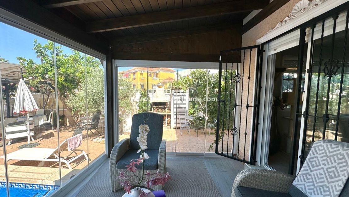 Verkoop - Villa - Orihuela Costa - La Regia