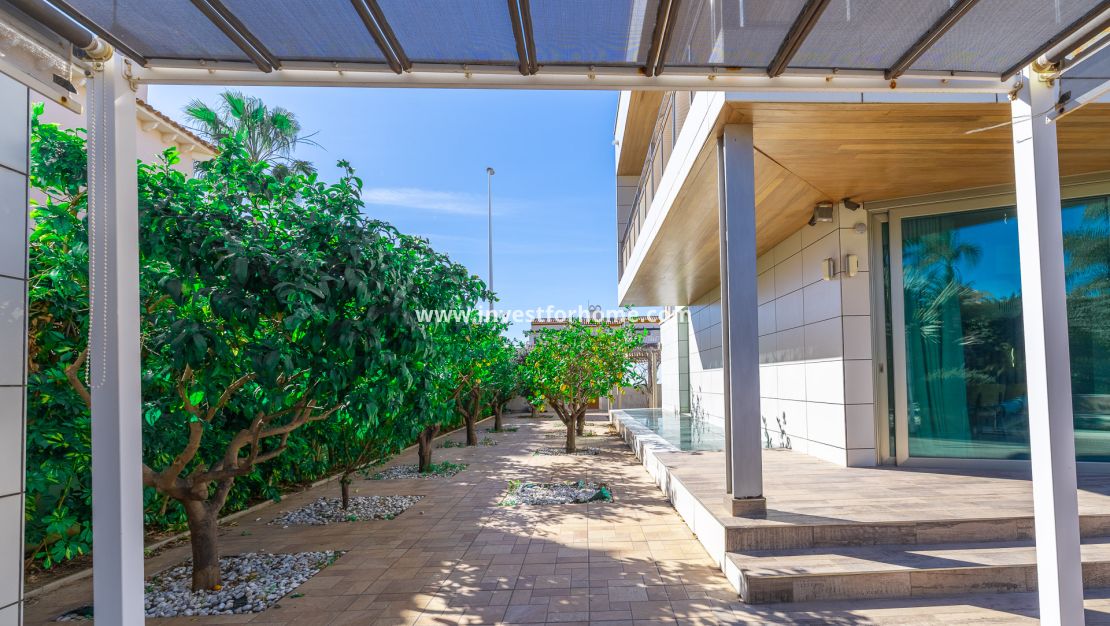 Verkoop - Villa - Orihuela Costa - La Zenia