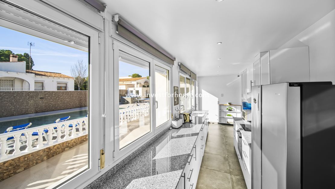 Verkoop - Villa - Orihuela Costa - La Zenia