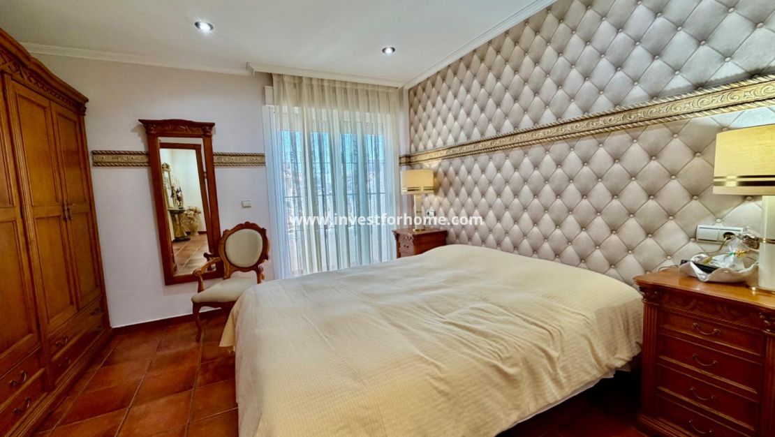 Verkoop - Villa - Orihuela Costa - La Zenia