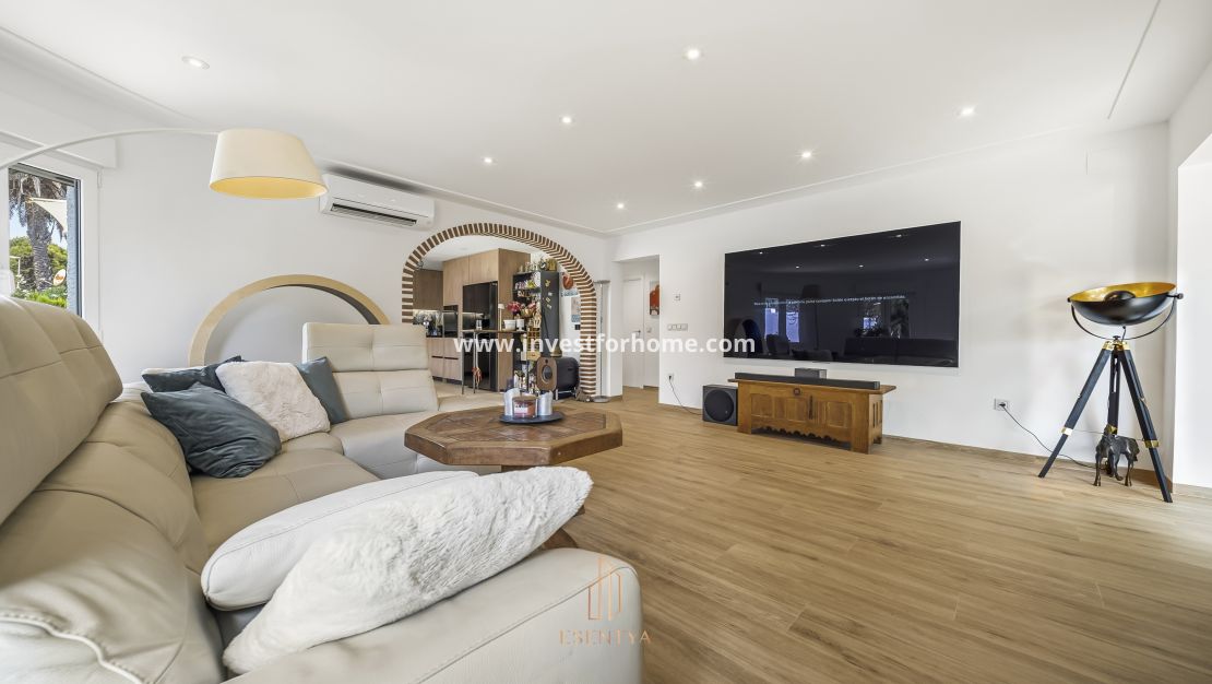 Verkoop - Villa - Orihuela Costa - La Zenia