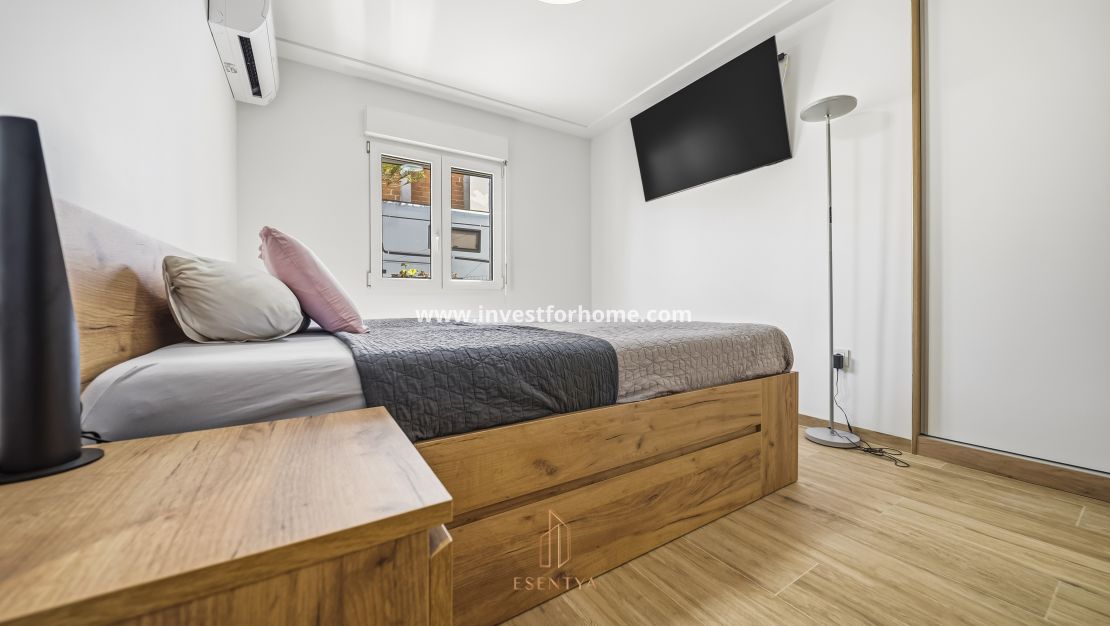 Verkoop - Villa - Orihuela Costa - La Zenia