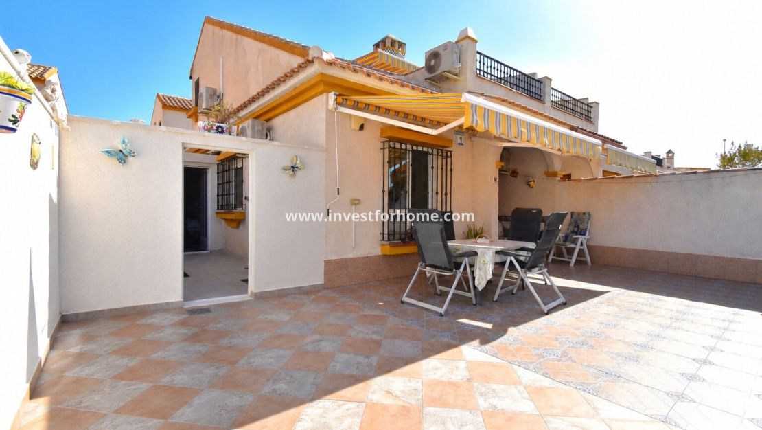 Verkoop - Villa - Orihuela Costa - La Zenia