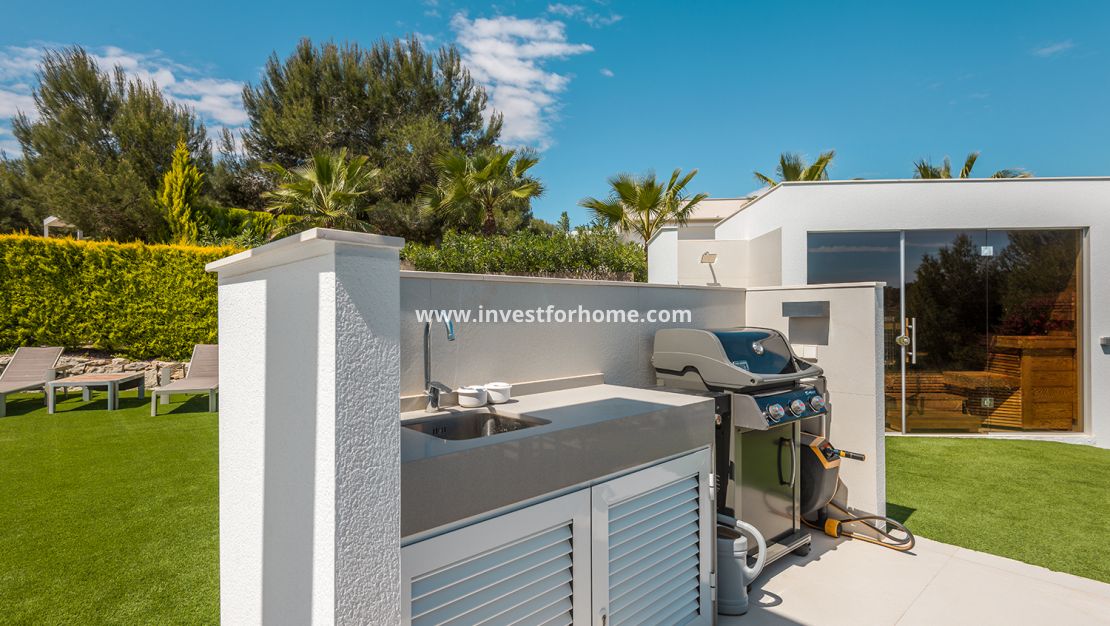 Verkoop - Villa - Orihuela Costa - Las colinas golf