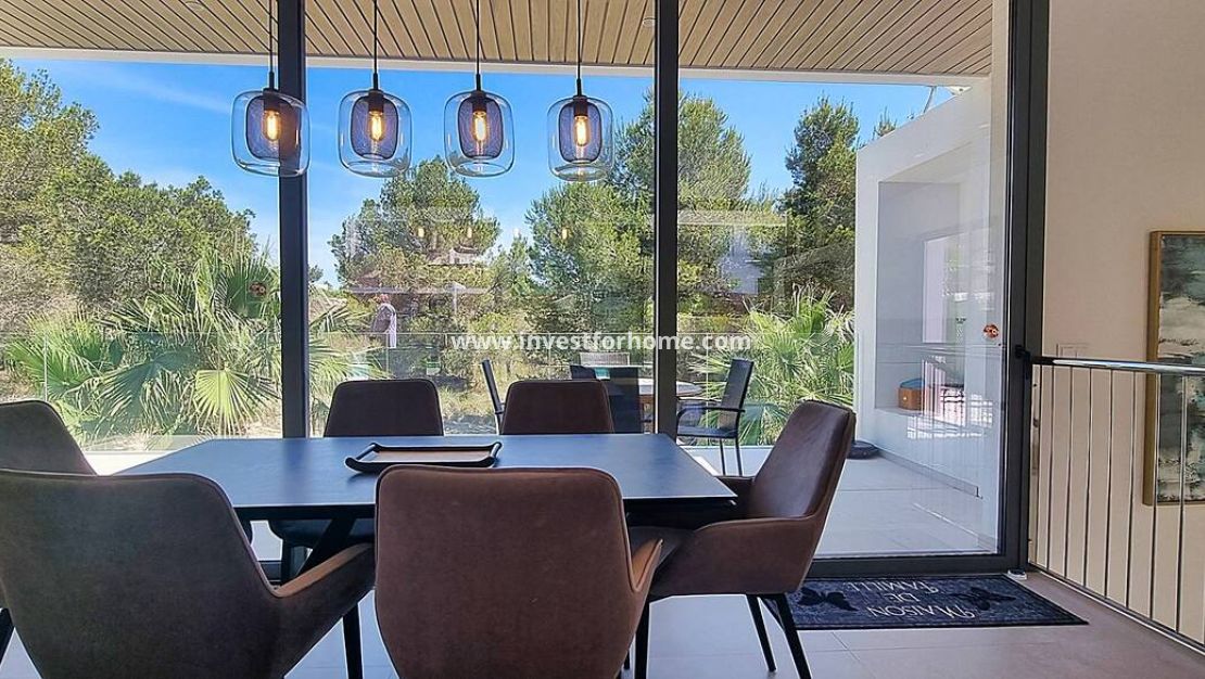 Verkoop - Villa - Orihuela Costa - Las Colinas Golf