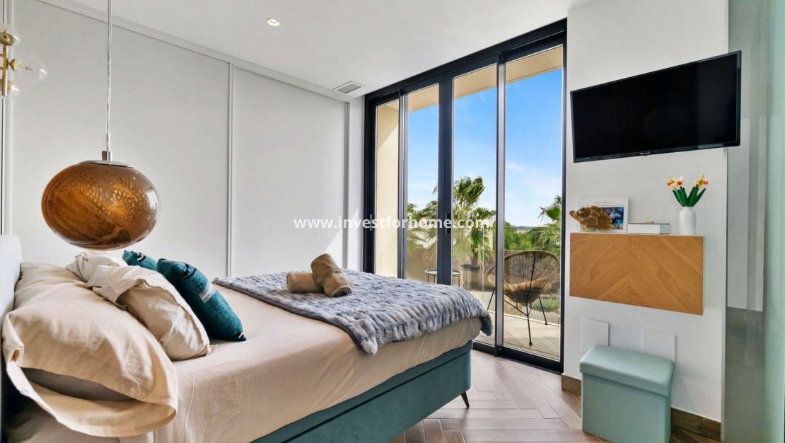 Verkoop - Villa - Orihuela Costa - Las Colinas Golf