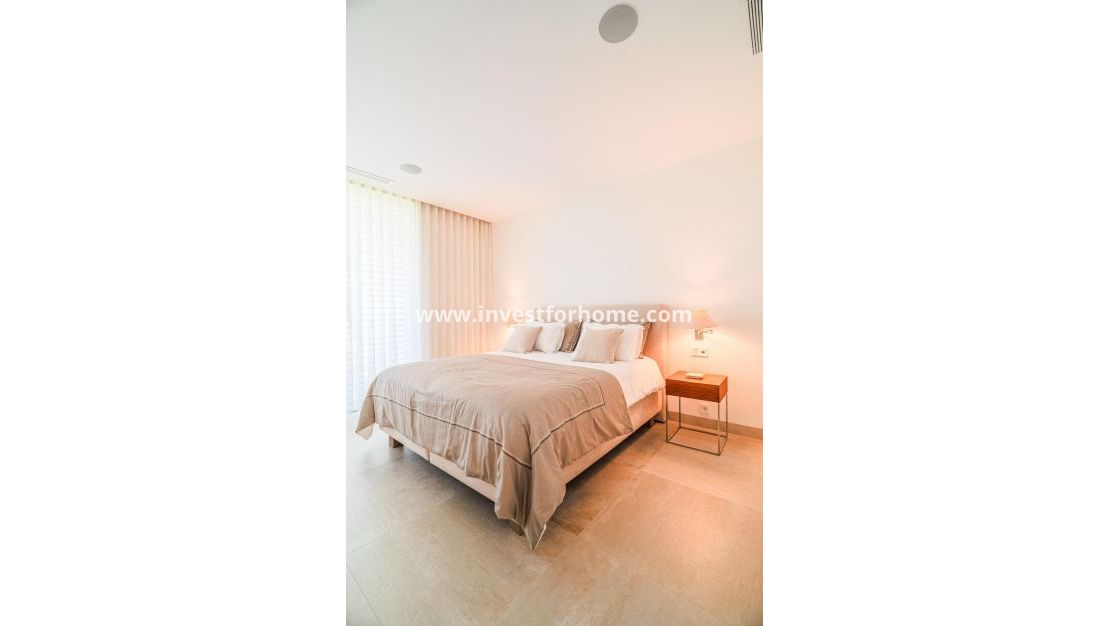 Verkoop - Villa - Orihuela Costa - Las Colinas Golf