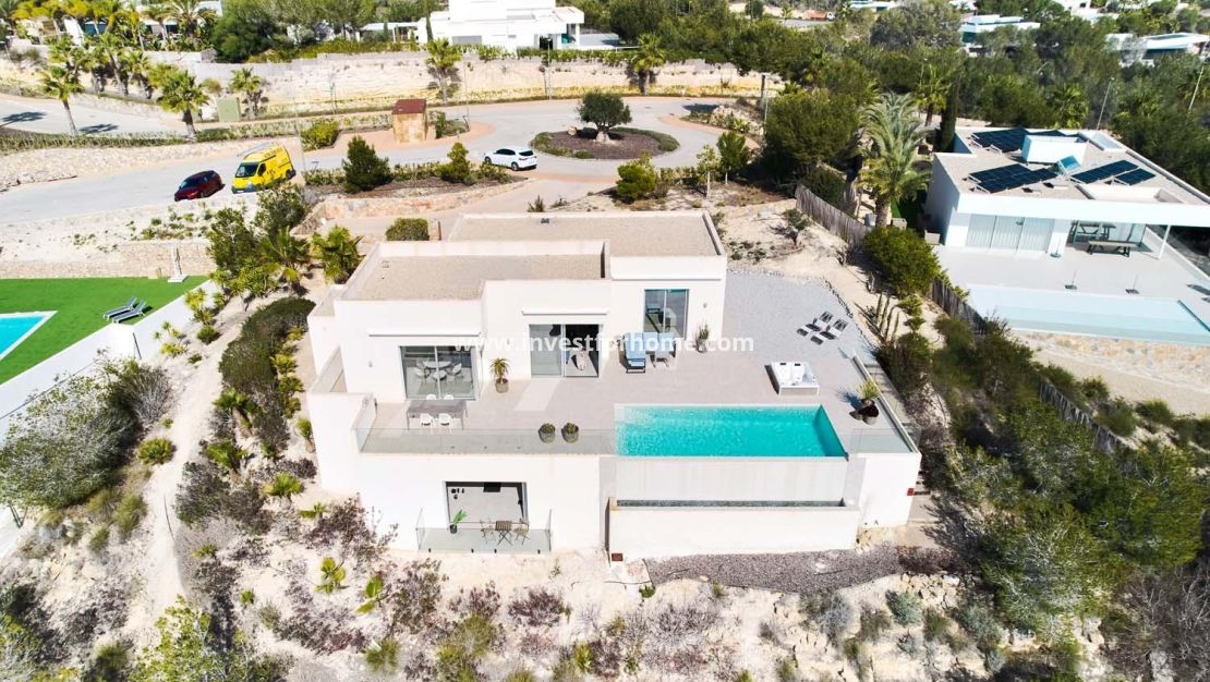 Verkoop - Villa - Orihuela Costa - Las Colinas Golf